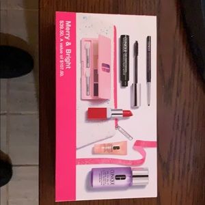 Limited Edition Merry & Bright Clinique box set